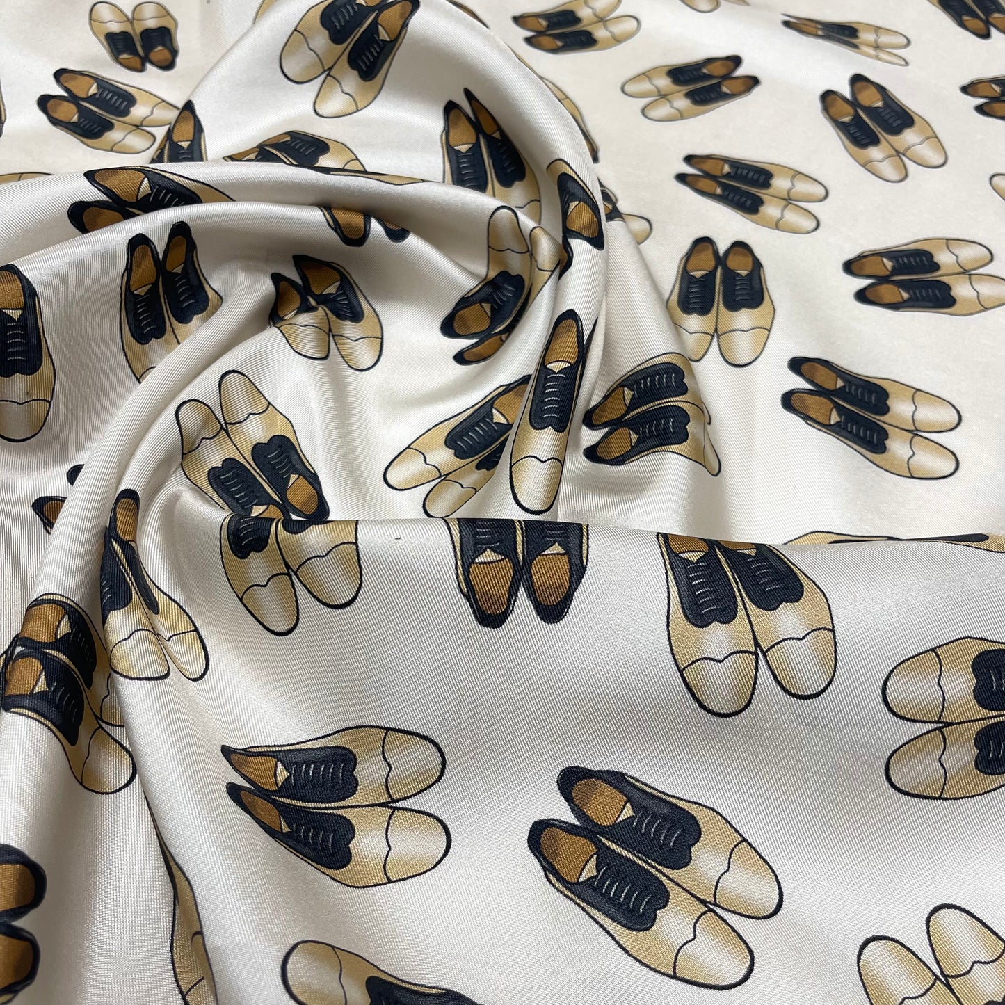 Fantasy Silk Twill