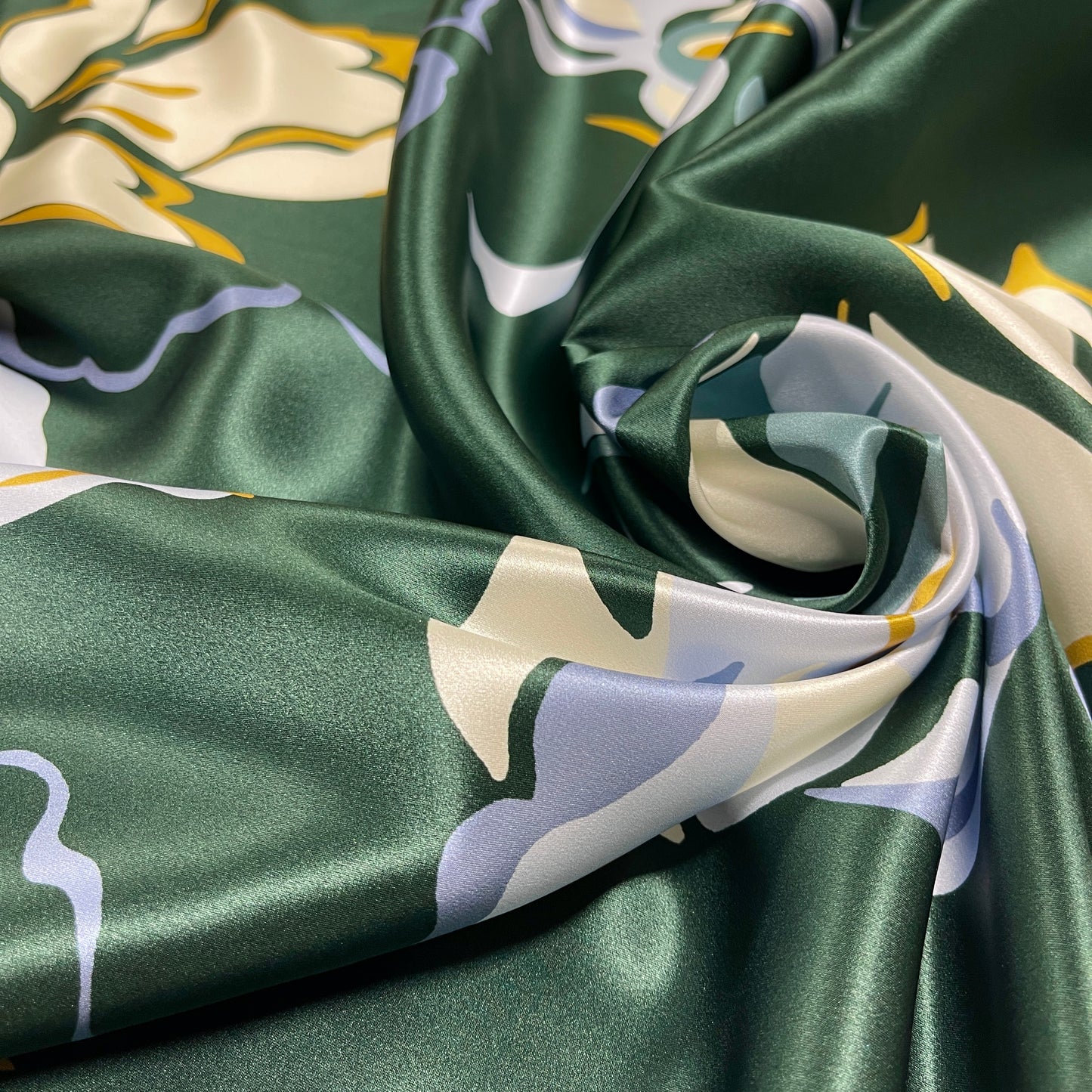 Raso di seta -Stampa Floreale Verde