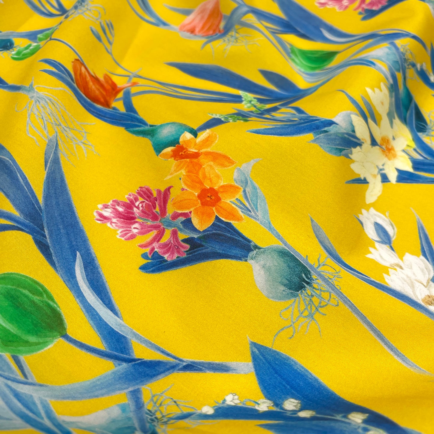Cotone Fantasia - Floreale su fondo giallo