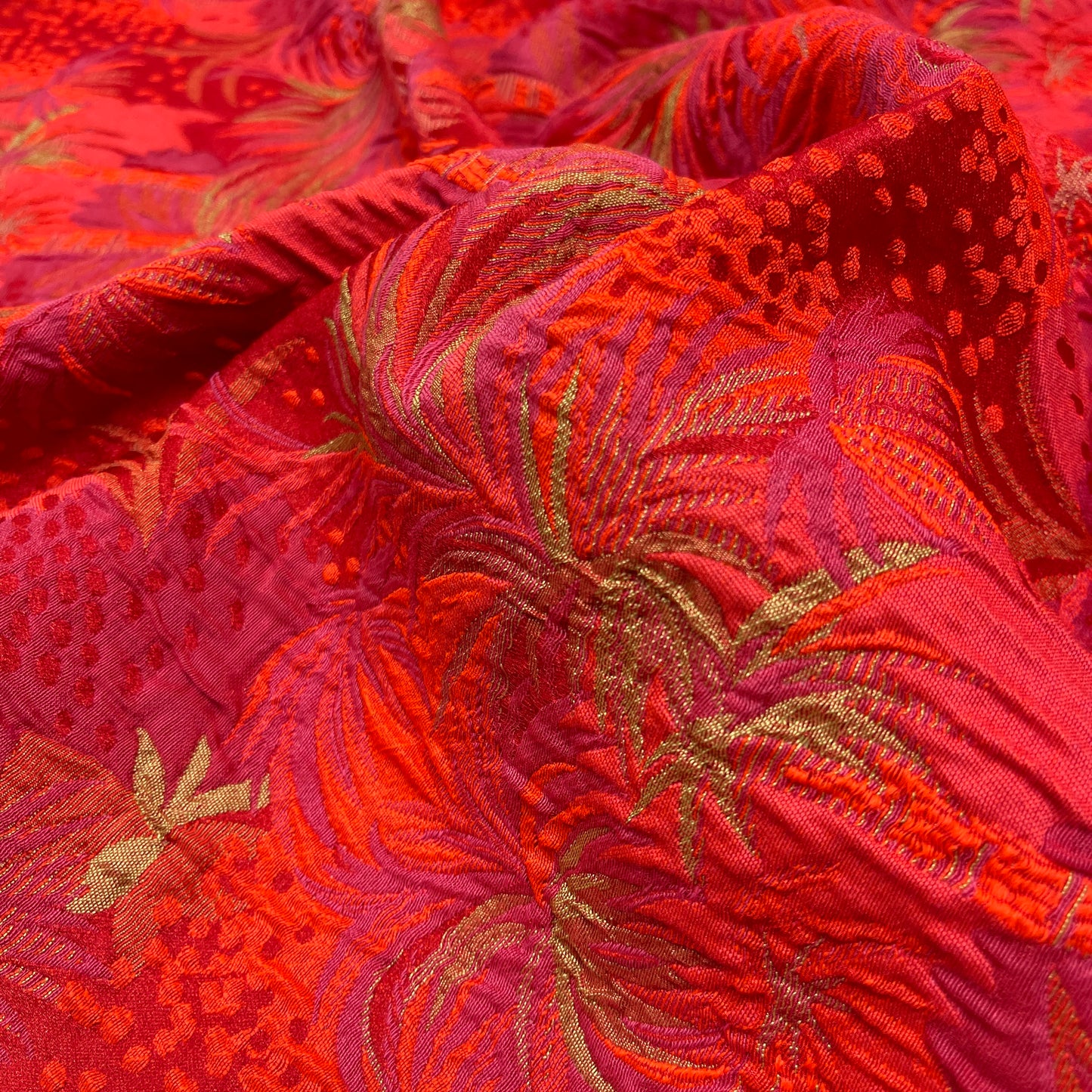 Tropical patterned jacquard