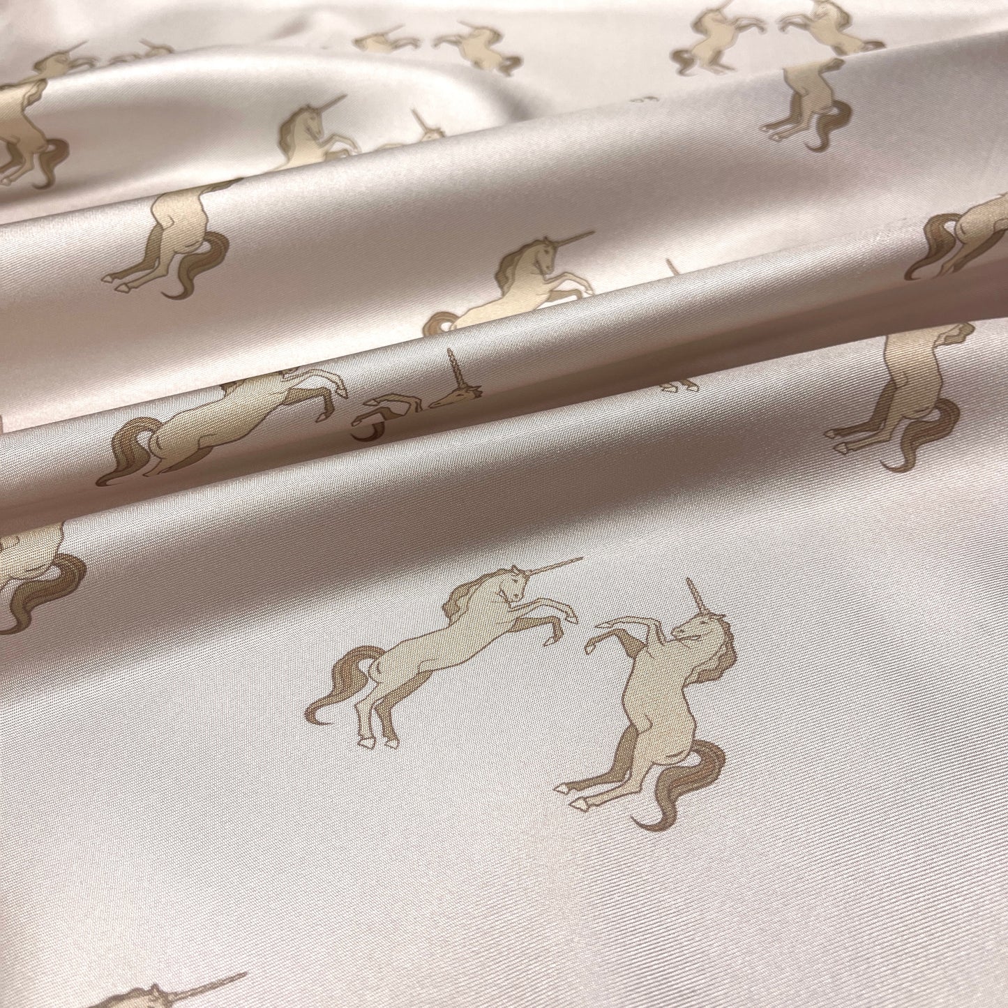 Twill di Seta Unicorni Avorio