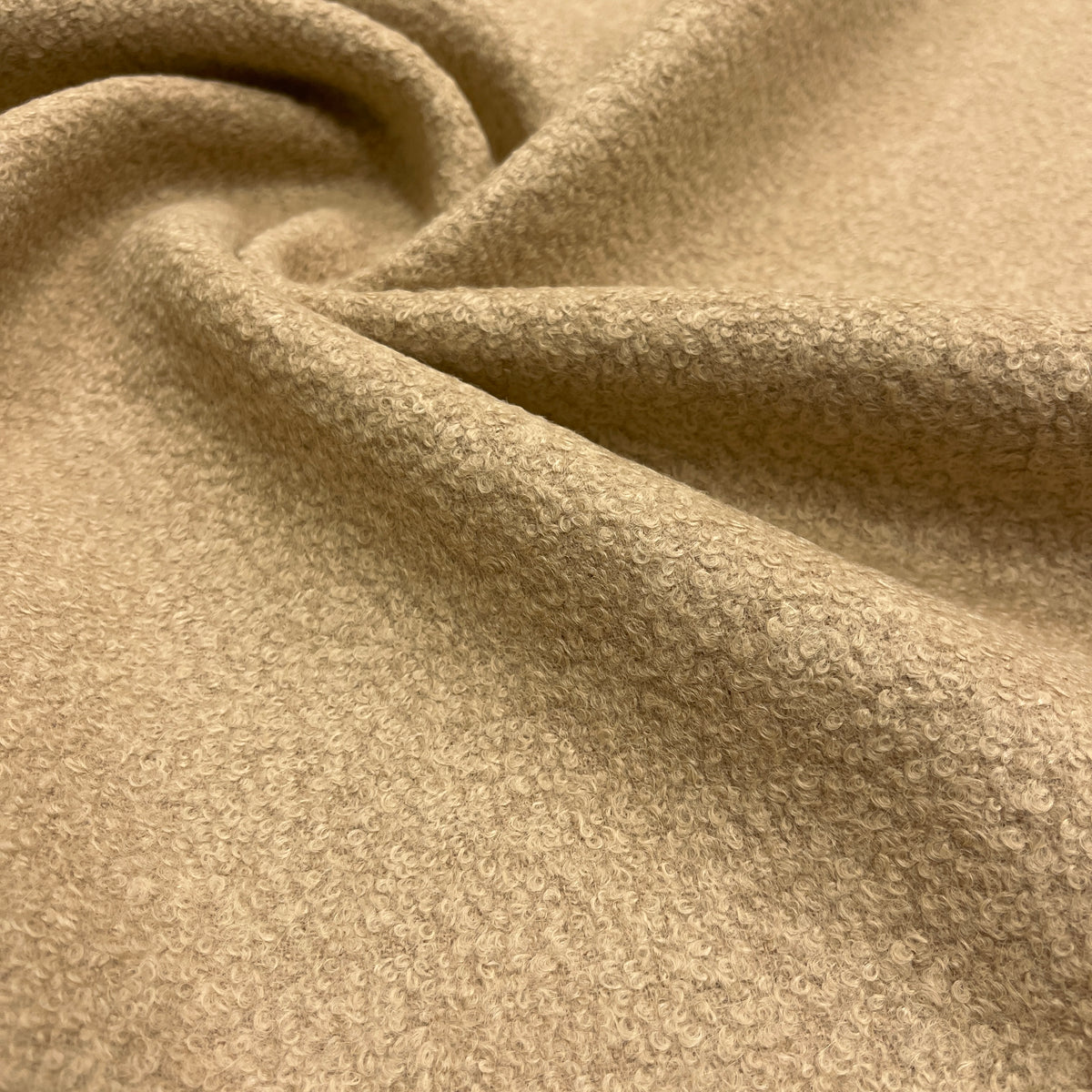 Lana Vergine e Baby Lama Doppio Bouclé – Beige