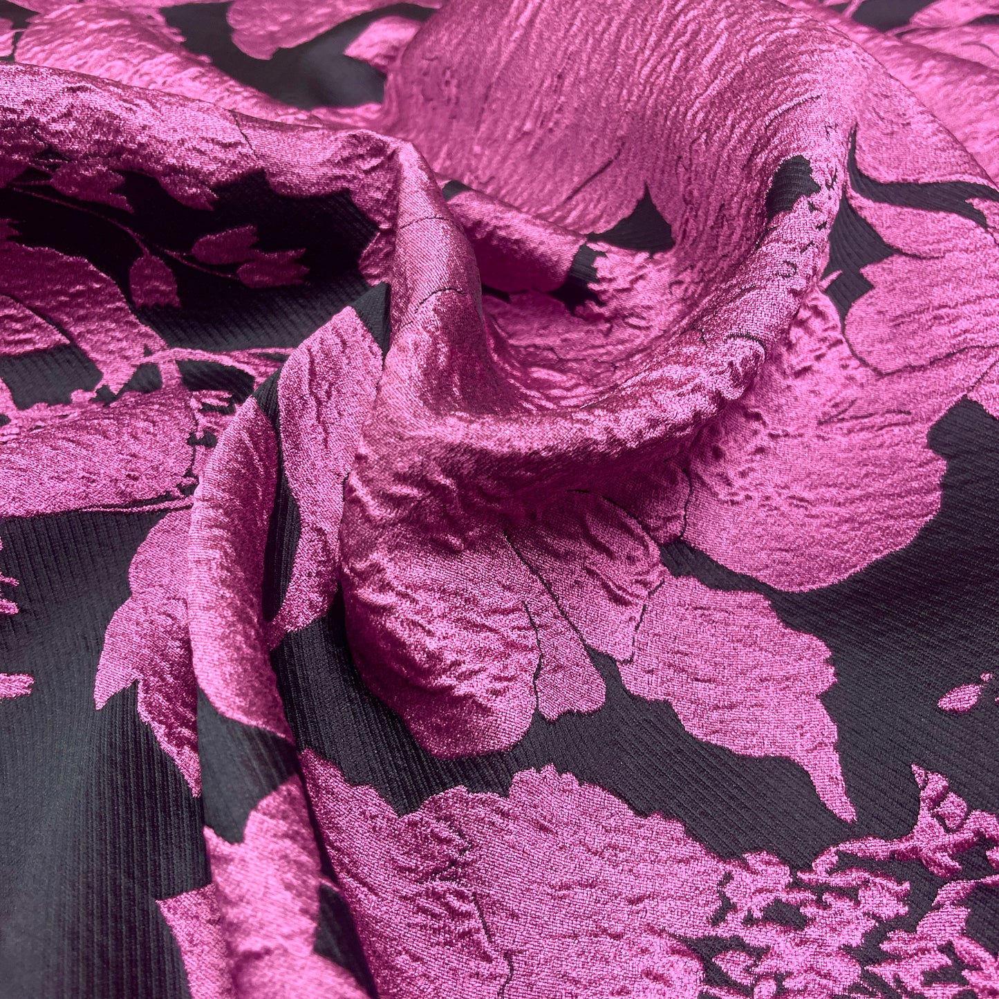 Floral Jacquard – Fuchsia and Black Floral