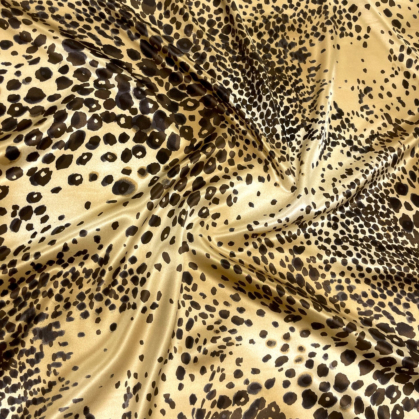 Raso di Seta - Leopard Luxury Beige Sabbia