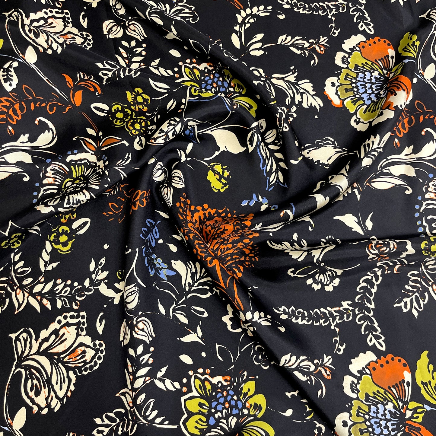 Black Floral Silk Twill | 2.60 × 1.40 m