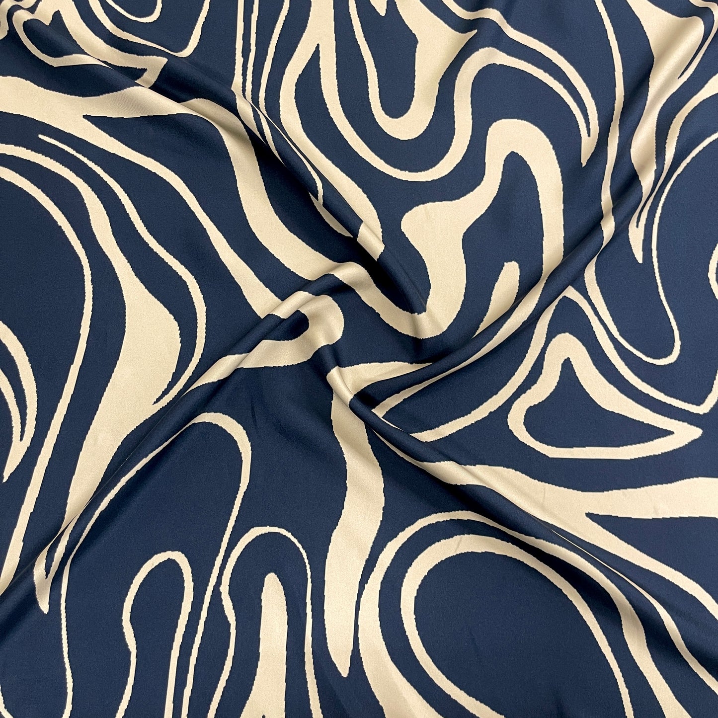 Twill di Seta - Fantasia Astratta Blu e Avorio
