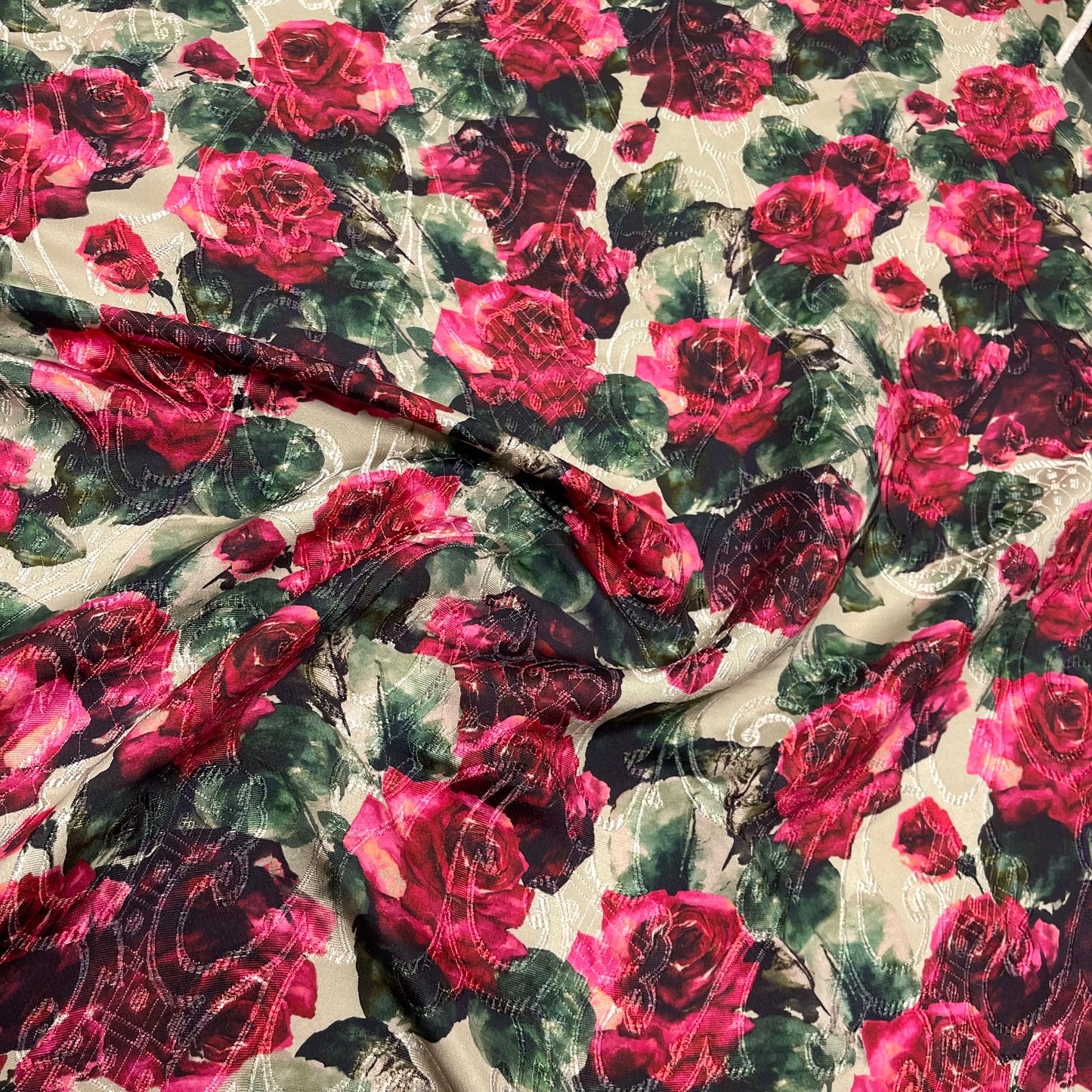 Jacquard Fantasia Rose