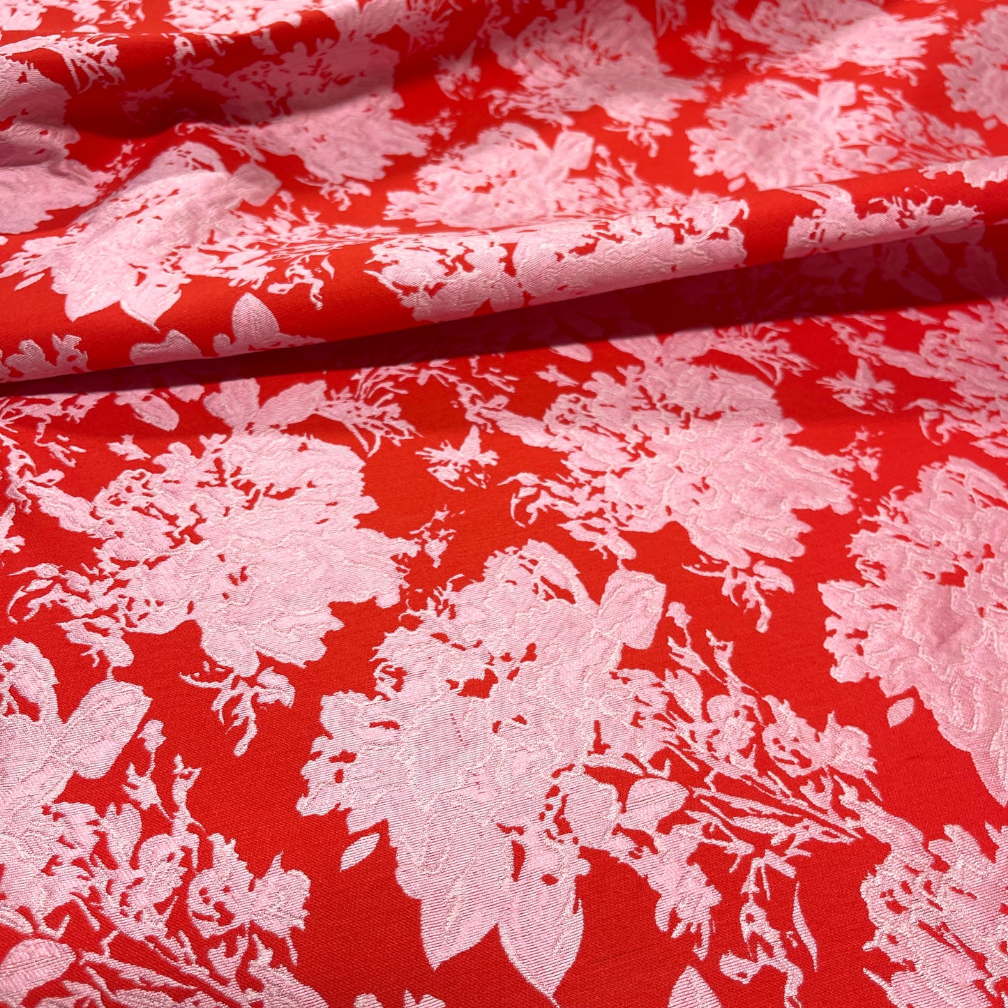 Floral jacquard – Contemporary floral
