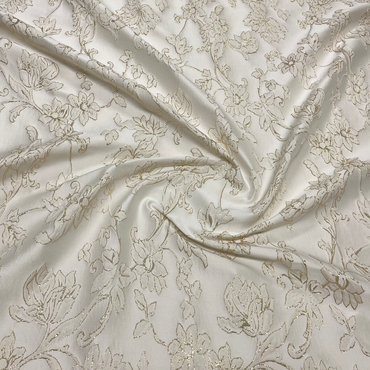 Shimmering Floral Jacquard – White Gold