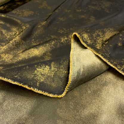 Jacquard Iridescent – Metallic Gold Luxury