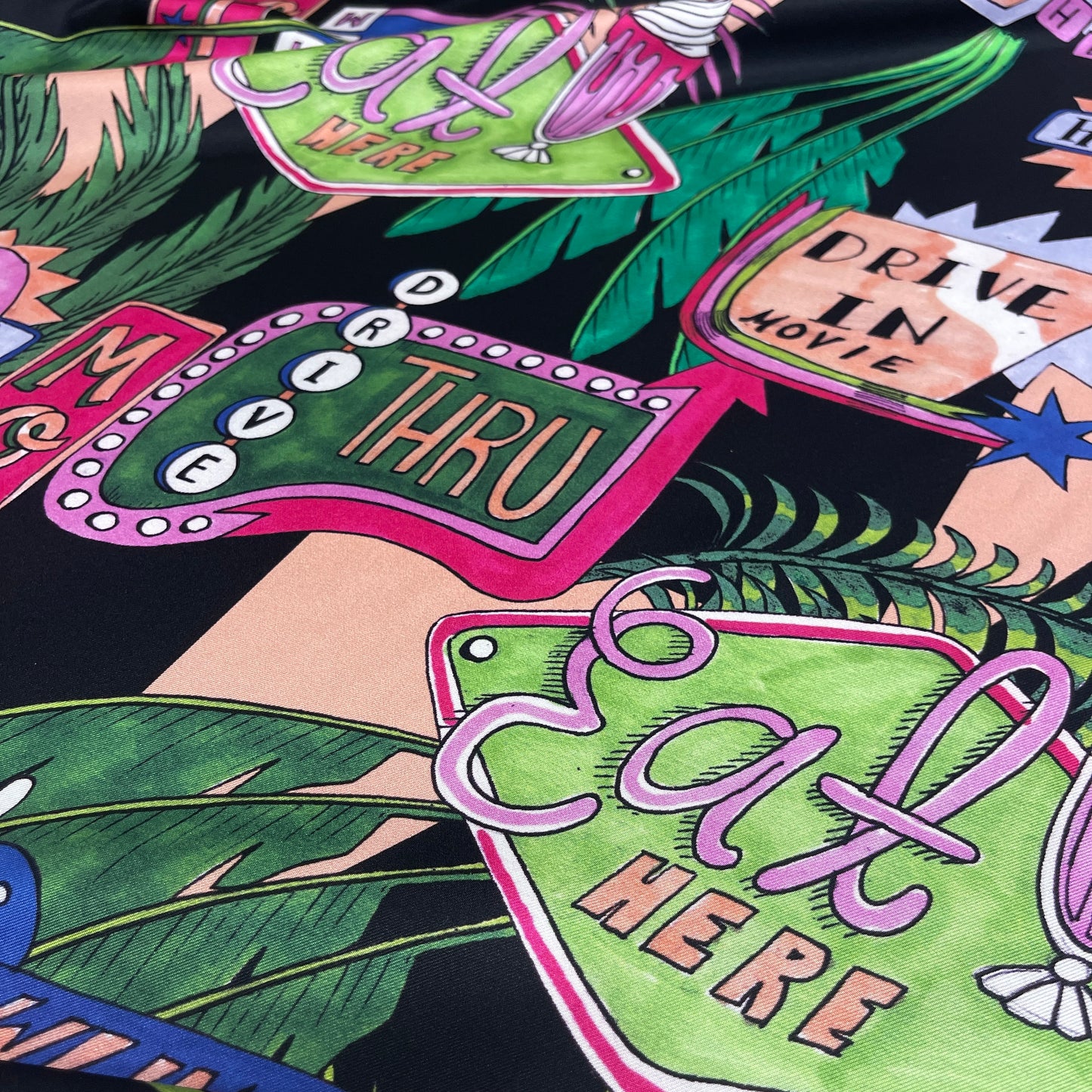 Twill di Seta Fantasia Pop Vintage