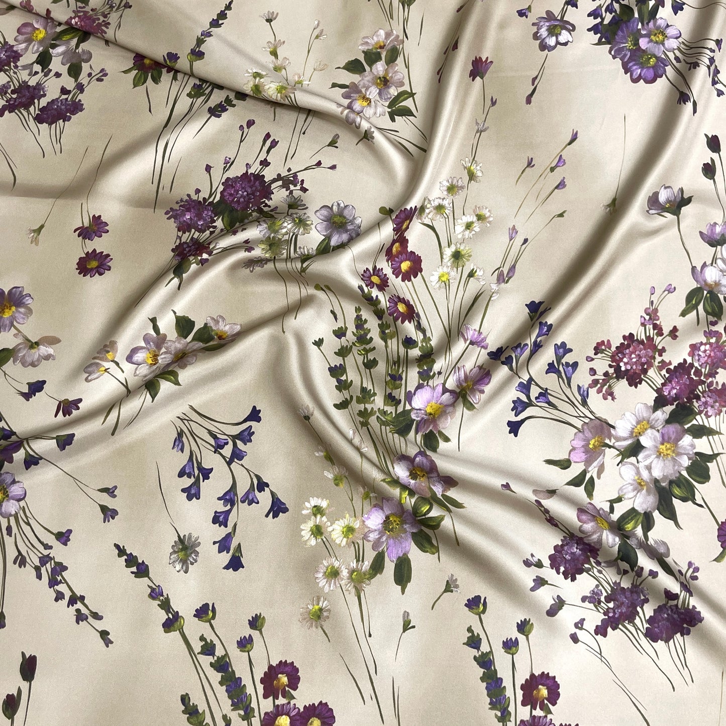 Twill di Seta Floreale| 1,60 × 1,40 m