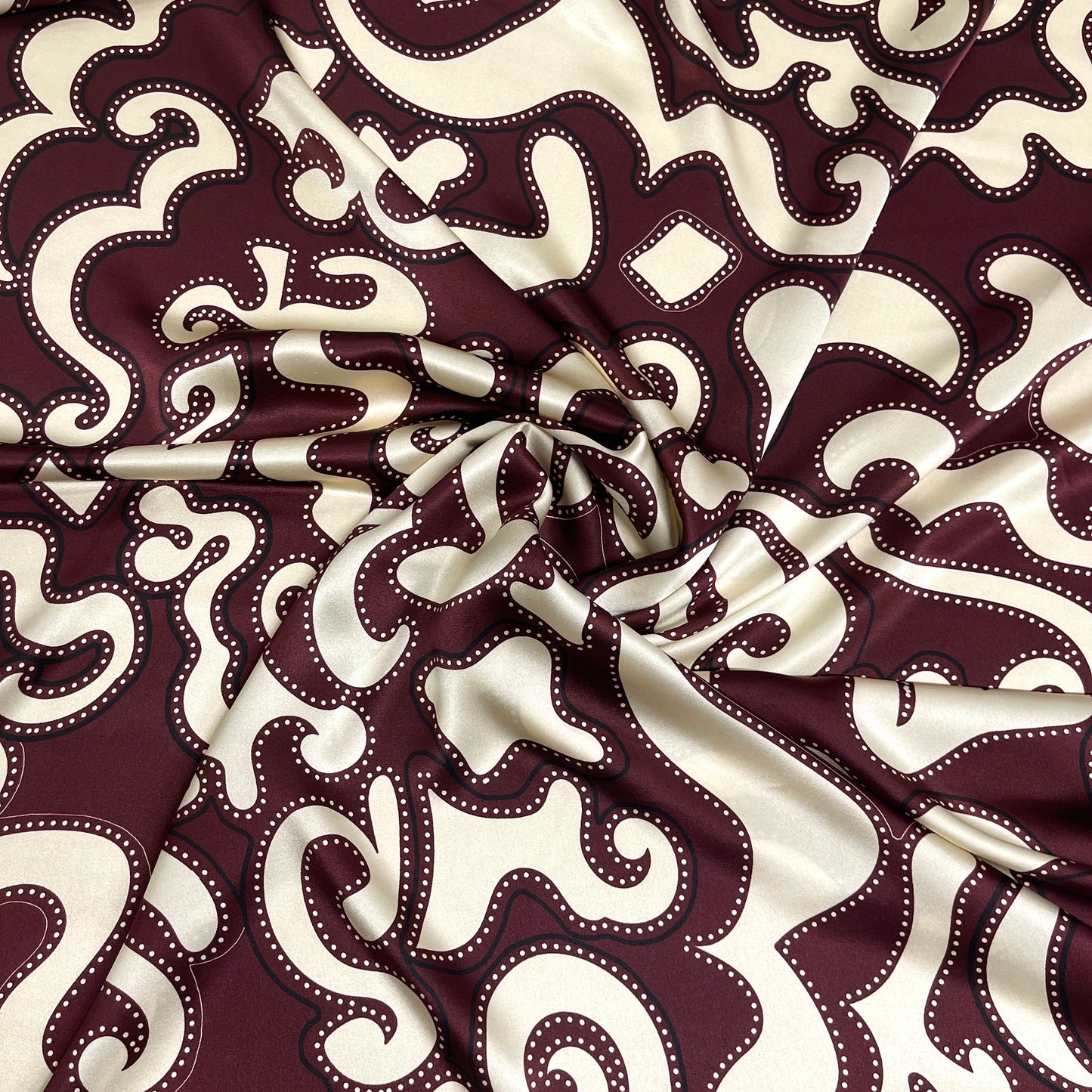 Abstract Fantasy Bordeaux and Ivory Silk Satin – 2.80 × 1.40 m