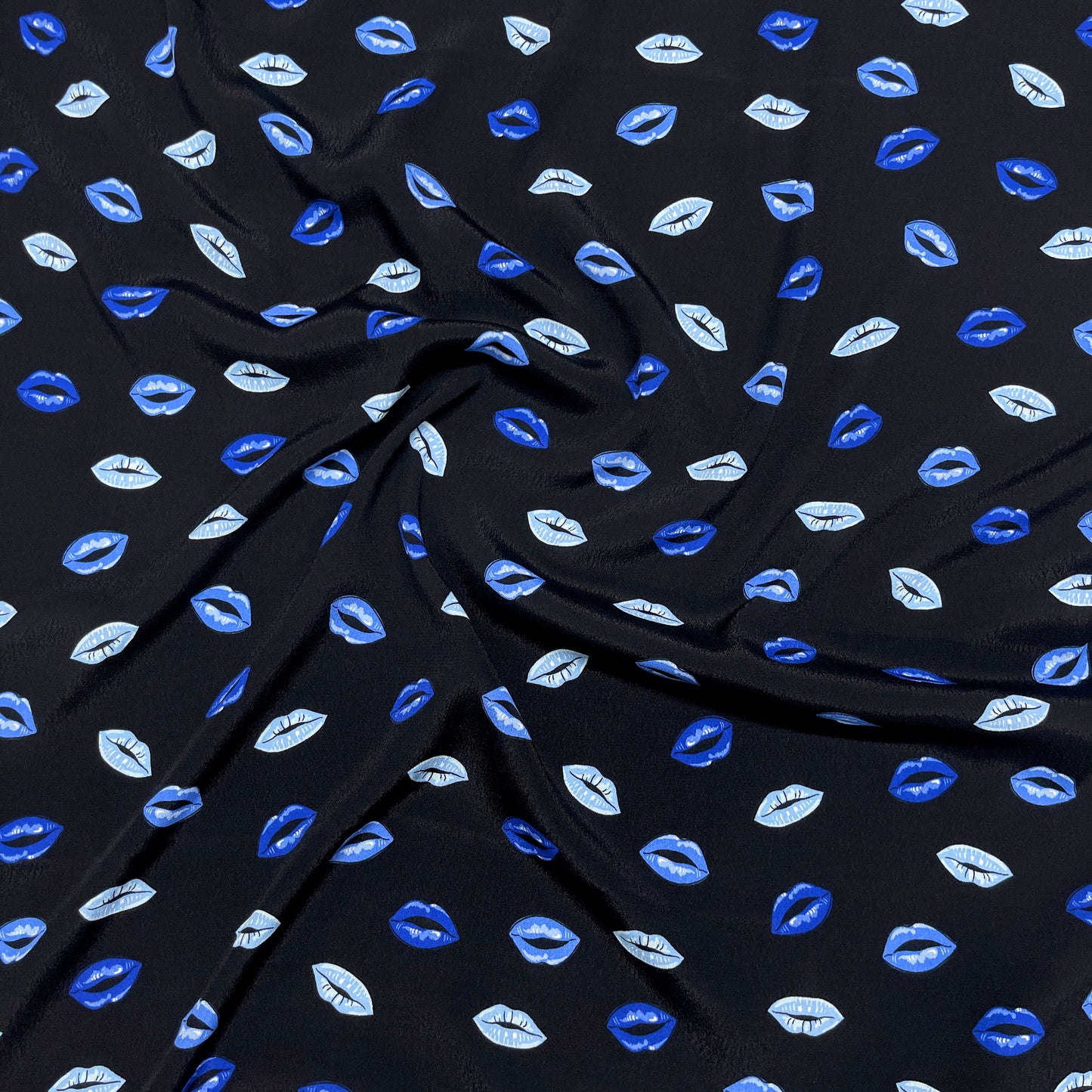 Viscosa Crepe Lips Blu