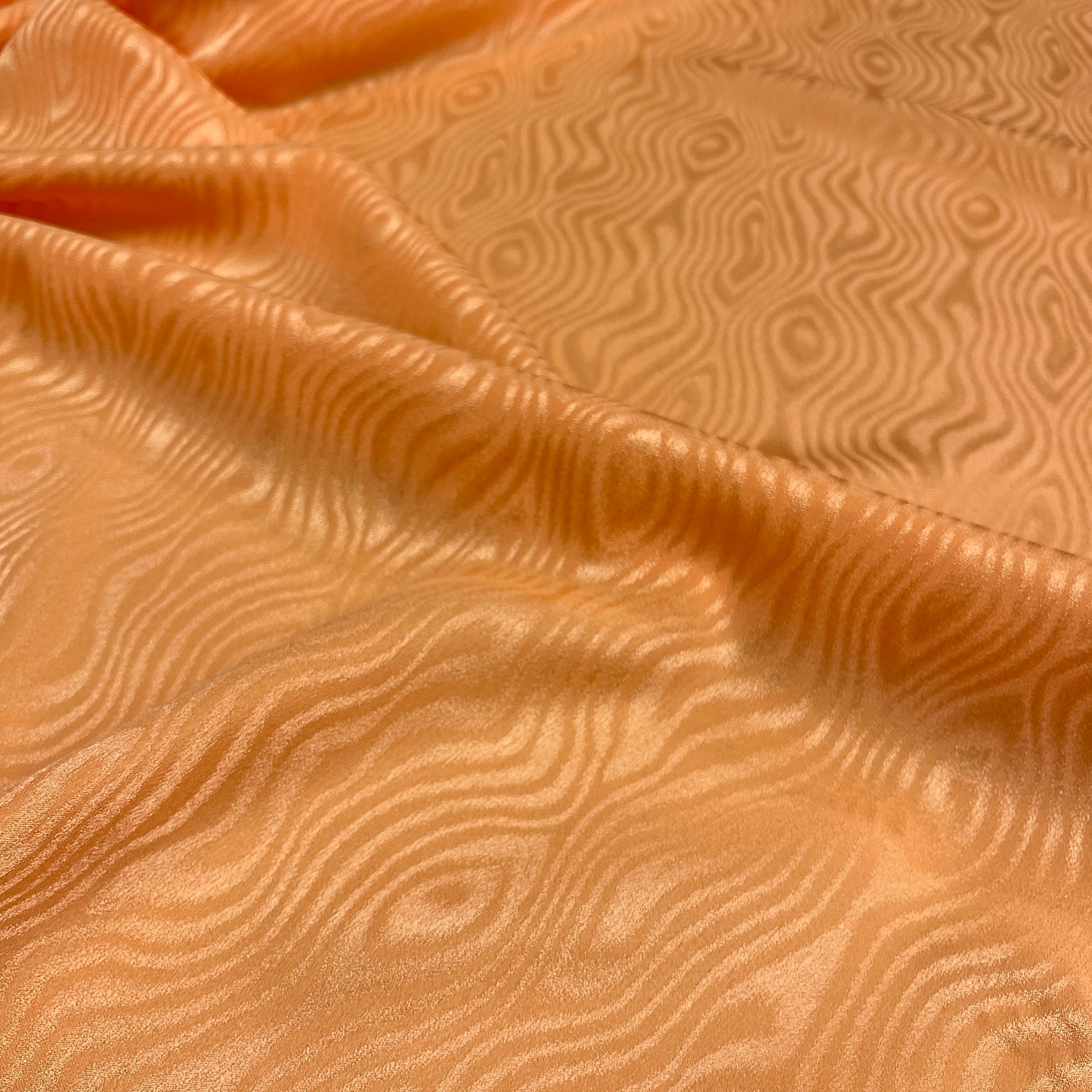 Seta Jacquard Effetto Legno Pesca – 2,30 × 1,40 m