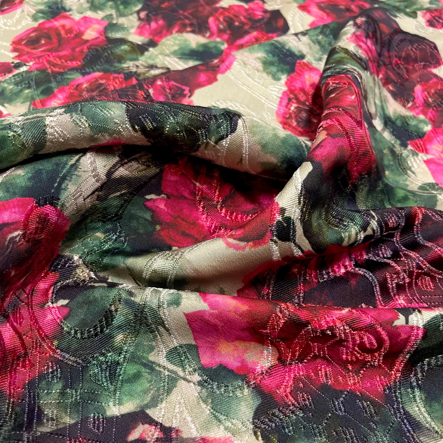 Jacquard Fantasia Rose