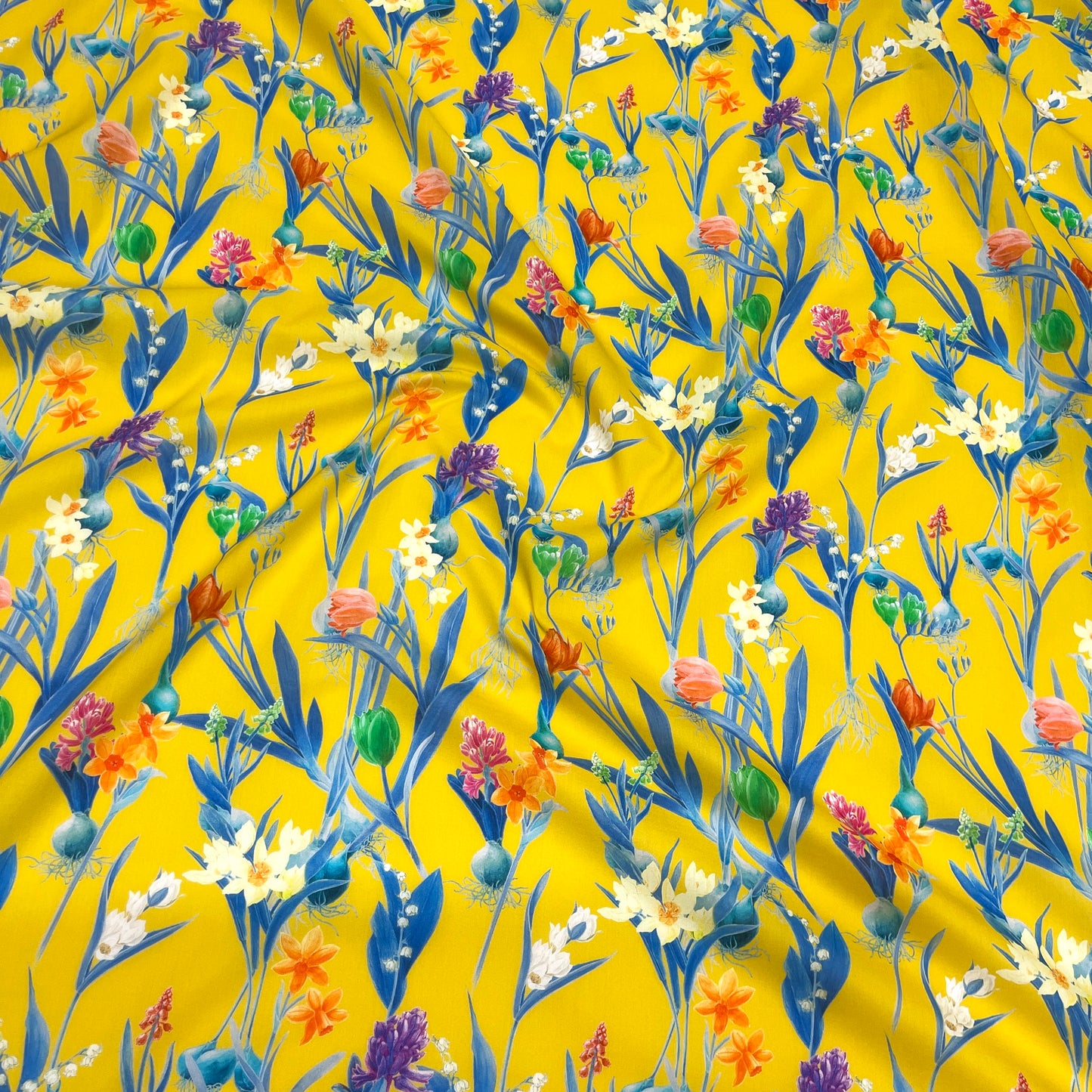 Cotone Fantasia - Floreale su fondo giallo