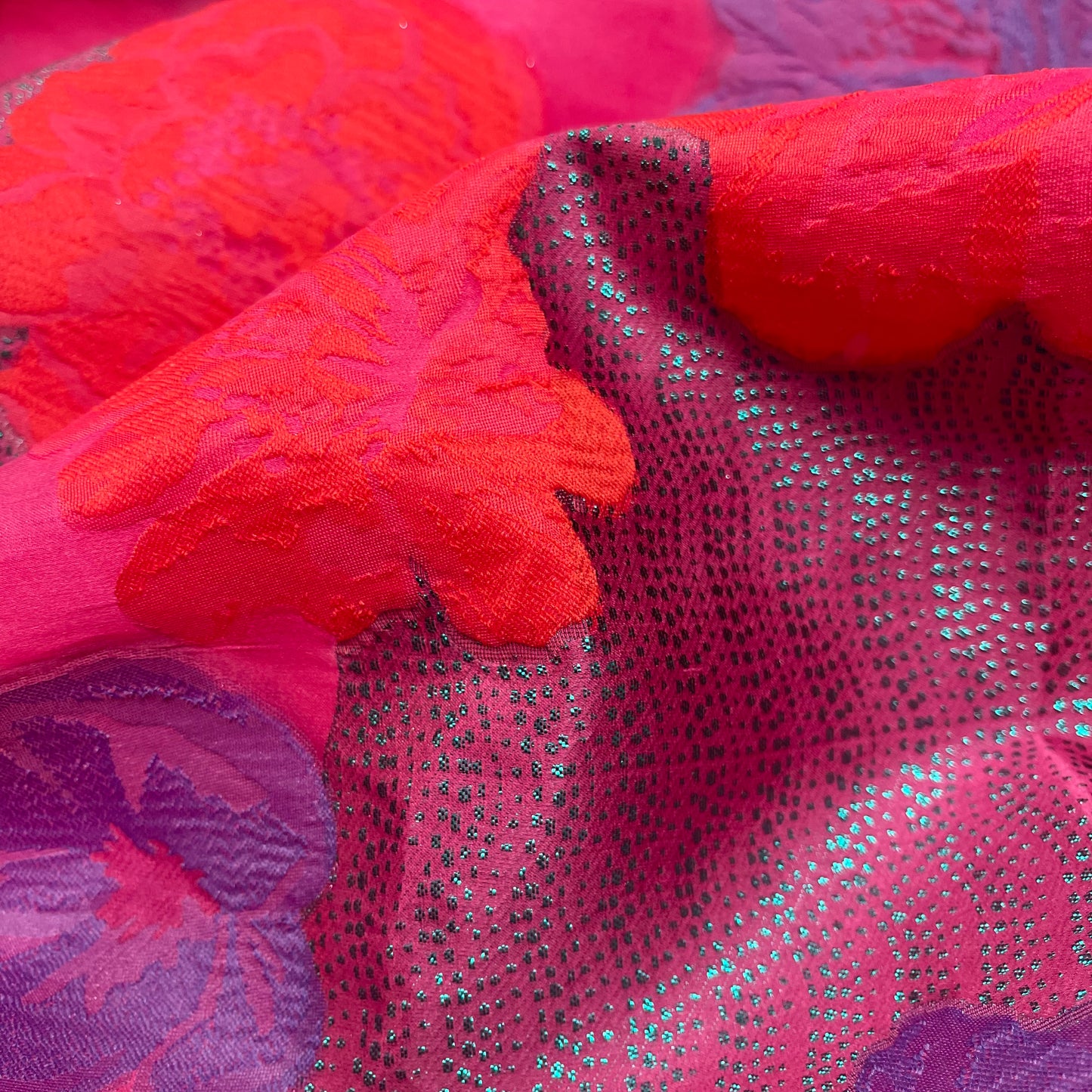Jacquard Triple Organza – Floral Fuchsia
