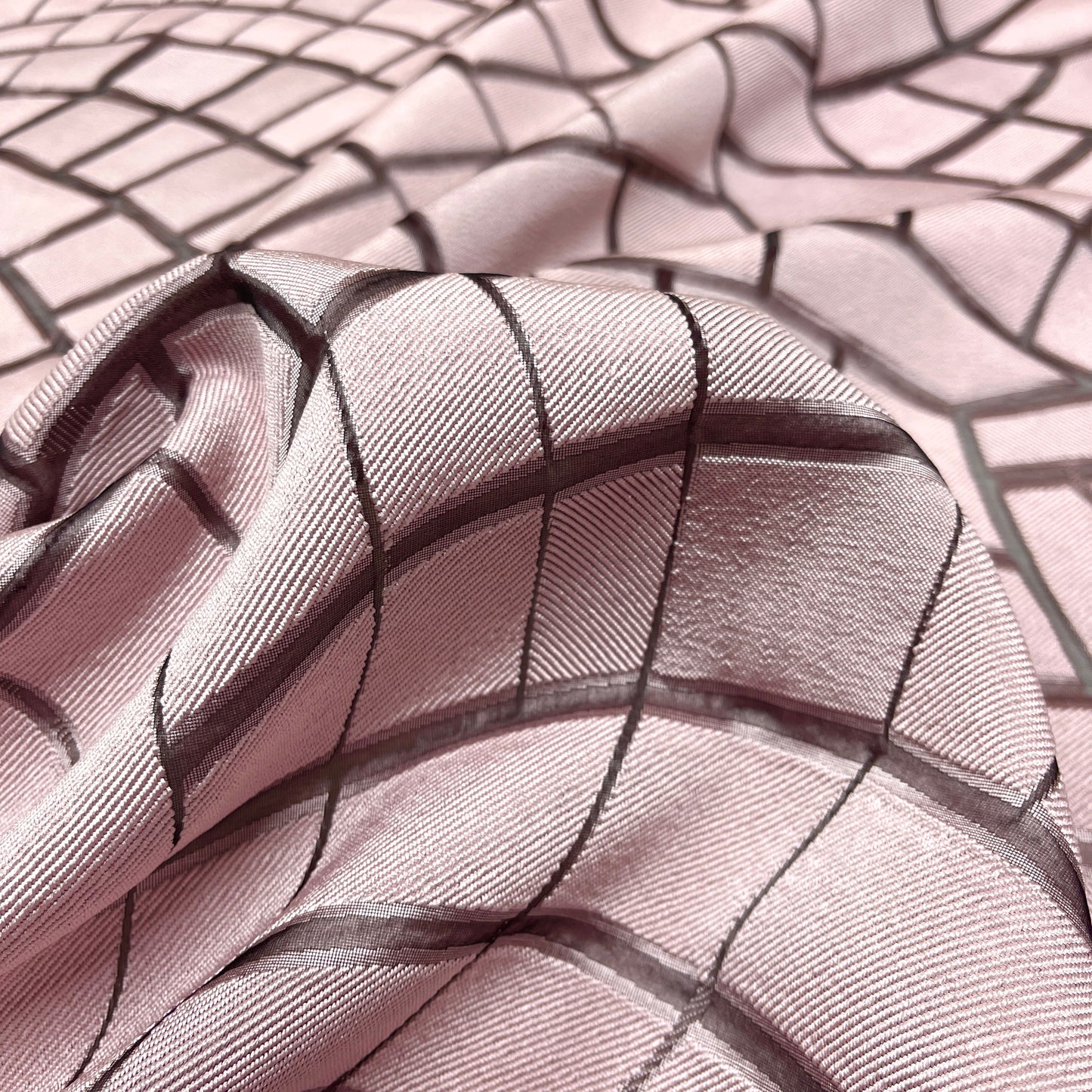 Jacquard Silk - Devoré Geometric Pink