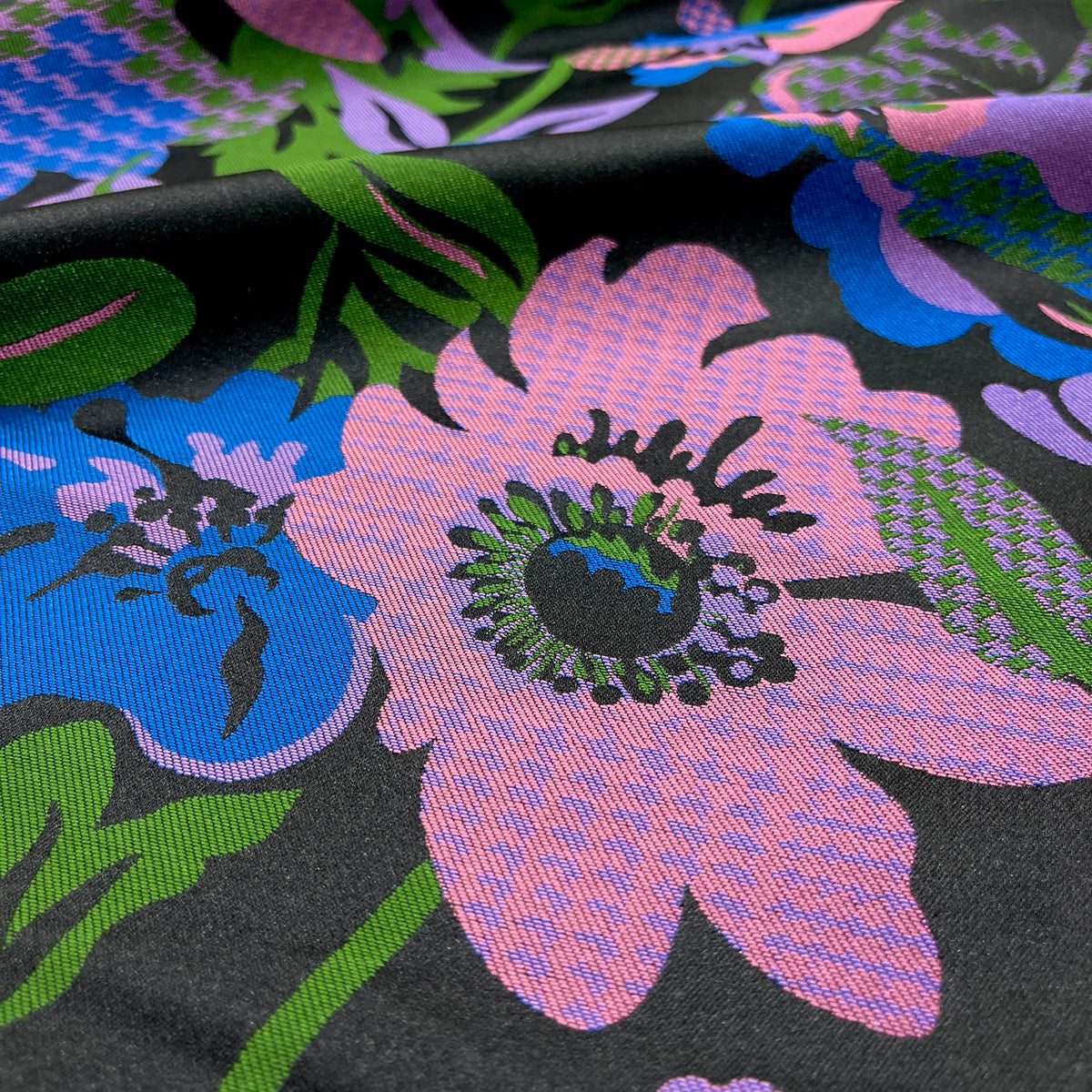 Jacquard floreale multicolore dettaglio trama