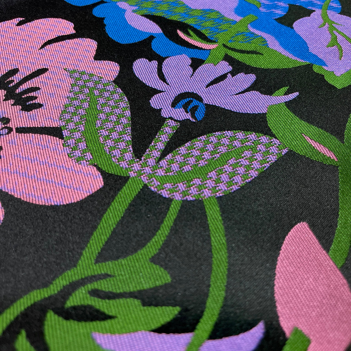 Jacquard floreale multicolore rovescio