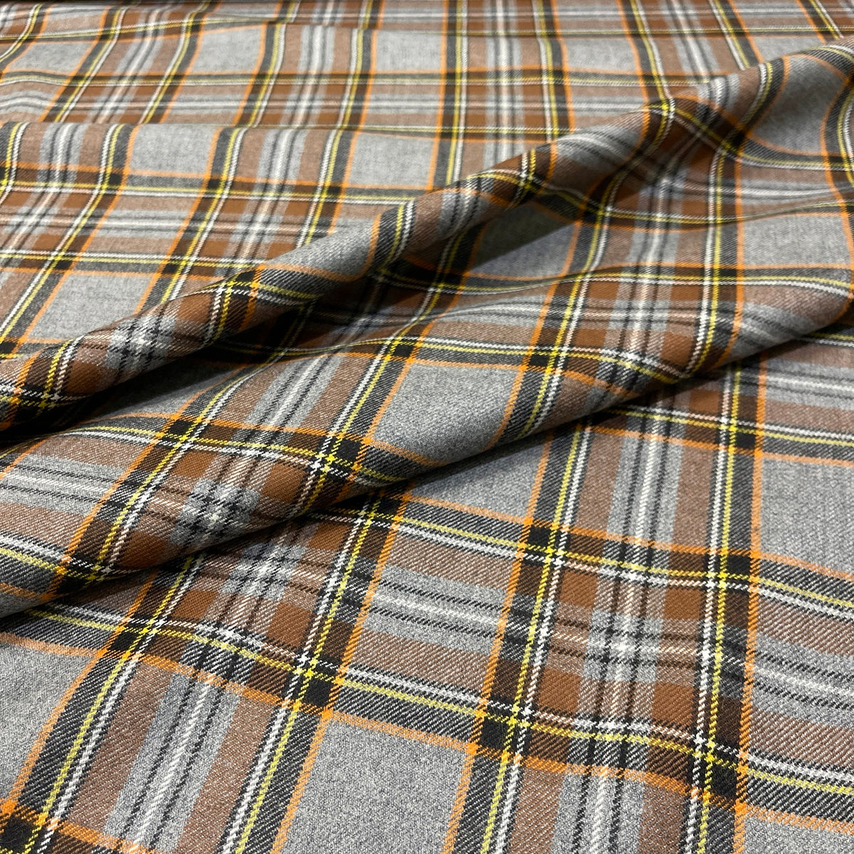Pura lana vergine tartan grigio e marrone con righe arancio e gialle