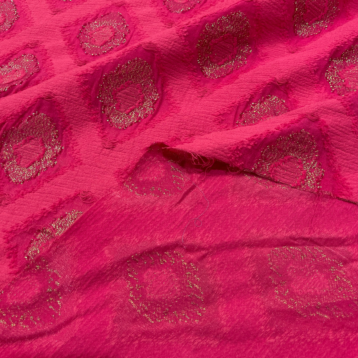 Retro e diritto del tessuto jacquard