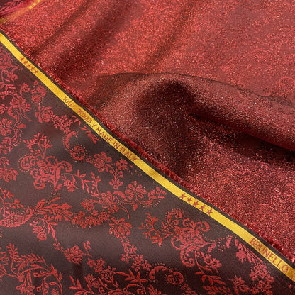 Dettaglio jacquard floreale ramage