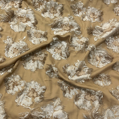 Jacquard in viscosa con fiori ricamati