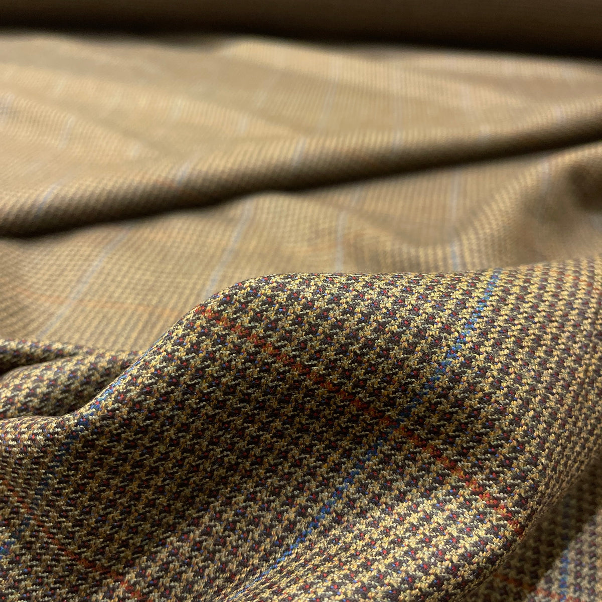 Pura lana vergine a quadri beige e marrone con righe azzurre e ruggine