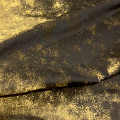 Jacquard Iridescent – Metallic Gold Luxury
