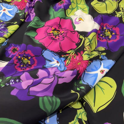 Crêpe de Chine Seta – Grandi Fiori Multicolore su Nero