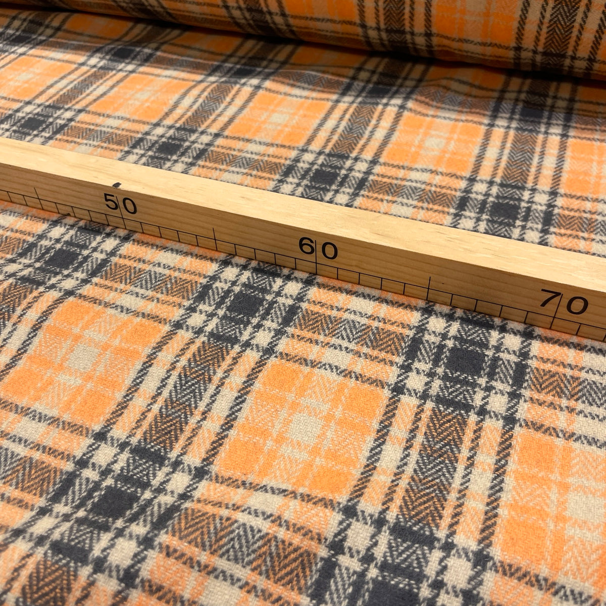 Scala della fantasia a quadri della pura lana tartan