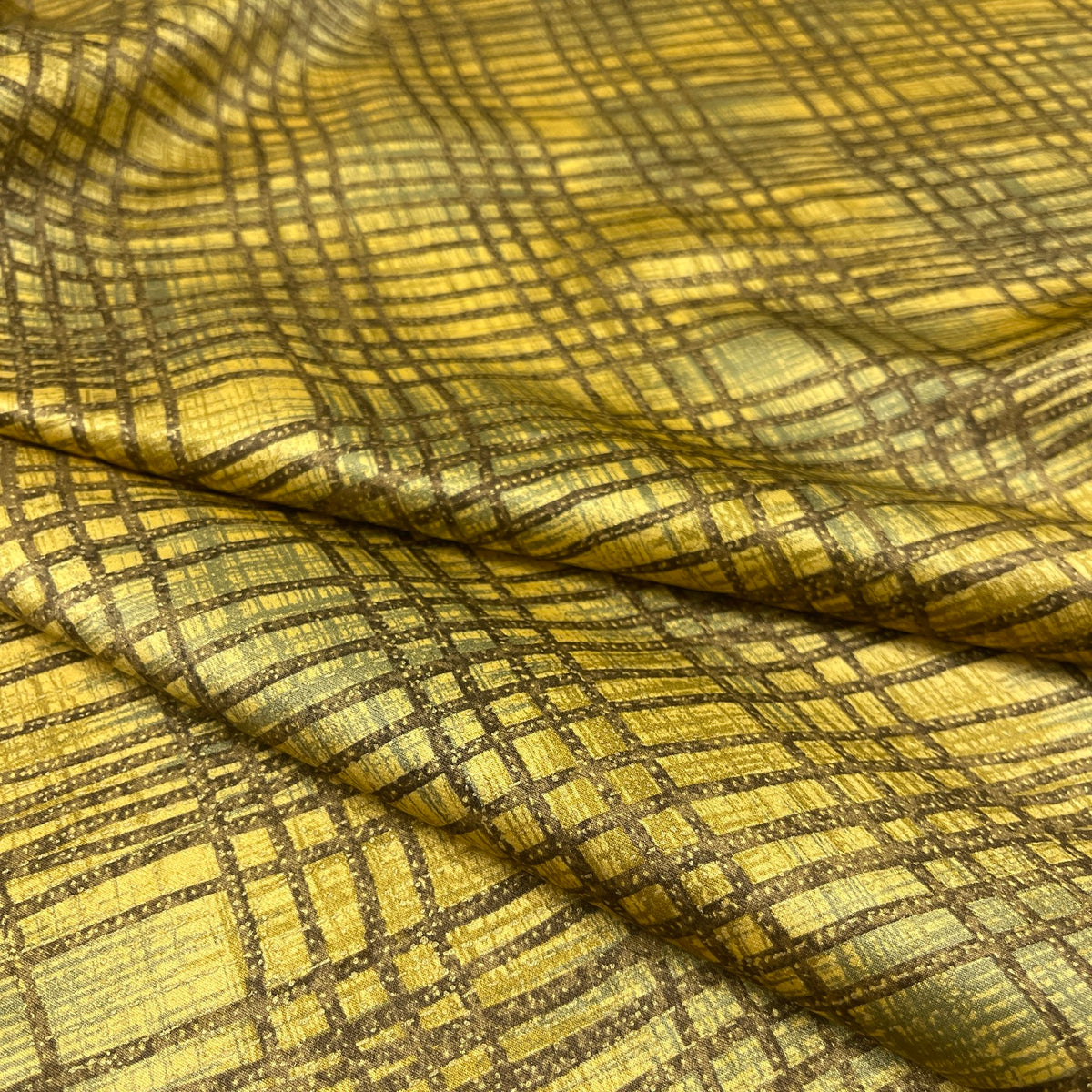 Pura seta fantasia geometrica oro - dettaglio trama